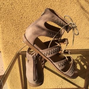 Tan gladiator sandal